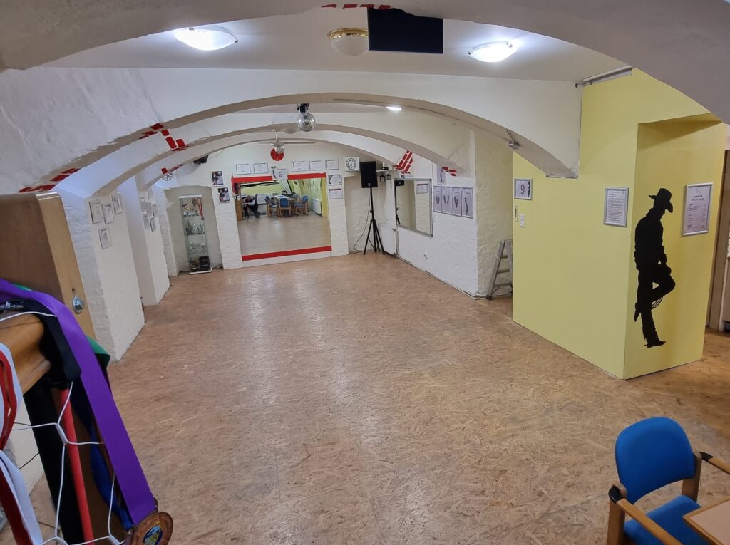 Tanzsaal01